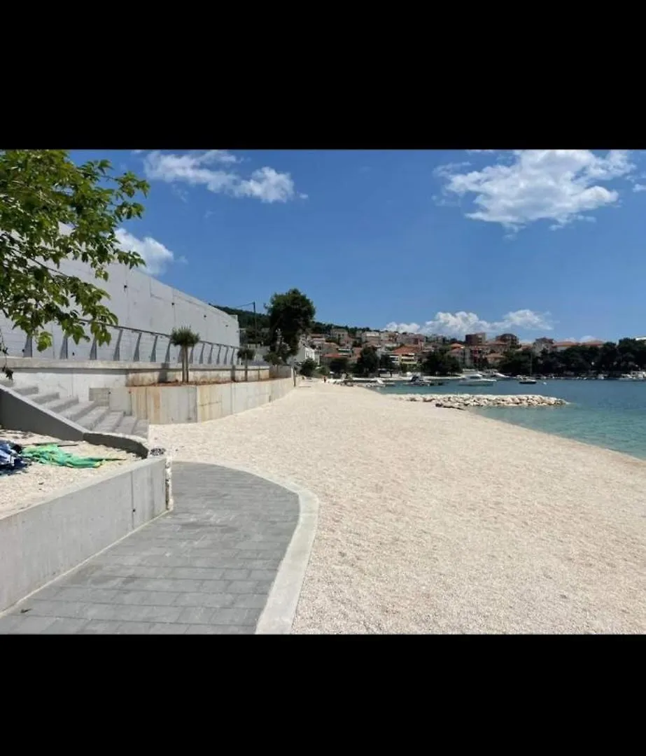 Apartment Pinocchio Trogir 0*,  Croatia